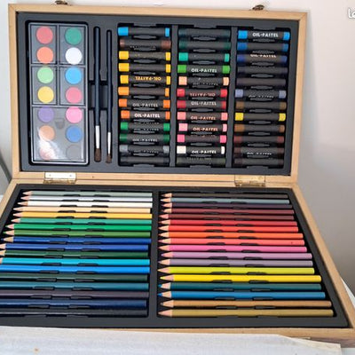 Boite 50 crayons de couleur Crayola — Occasion