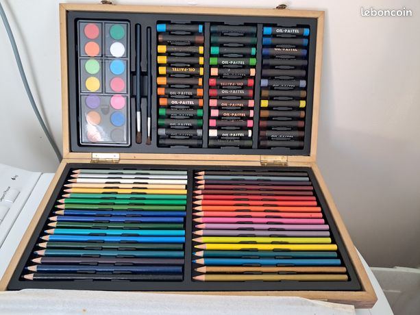 Boite 50 crayons de couleur Crayola — Occasion