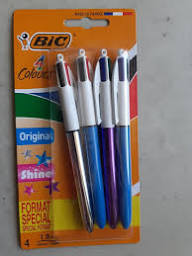 Lot 4 stylos Bic 4 couleurs Classic — Occasion